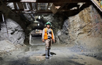 Segurança em Áreas de Mineração: Cuidados Essenciais com Máquinas e Equipamentos